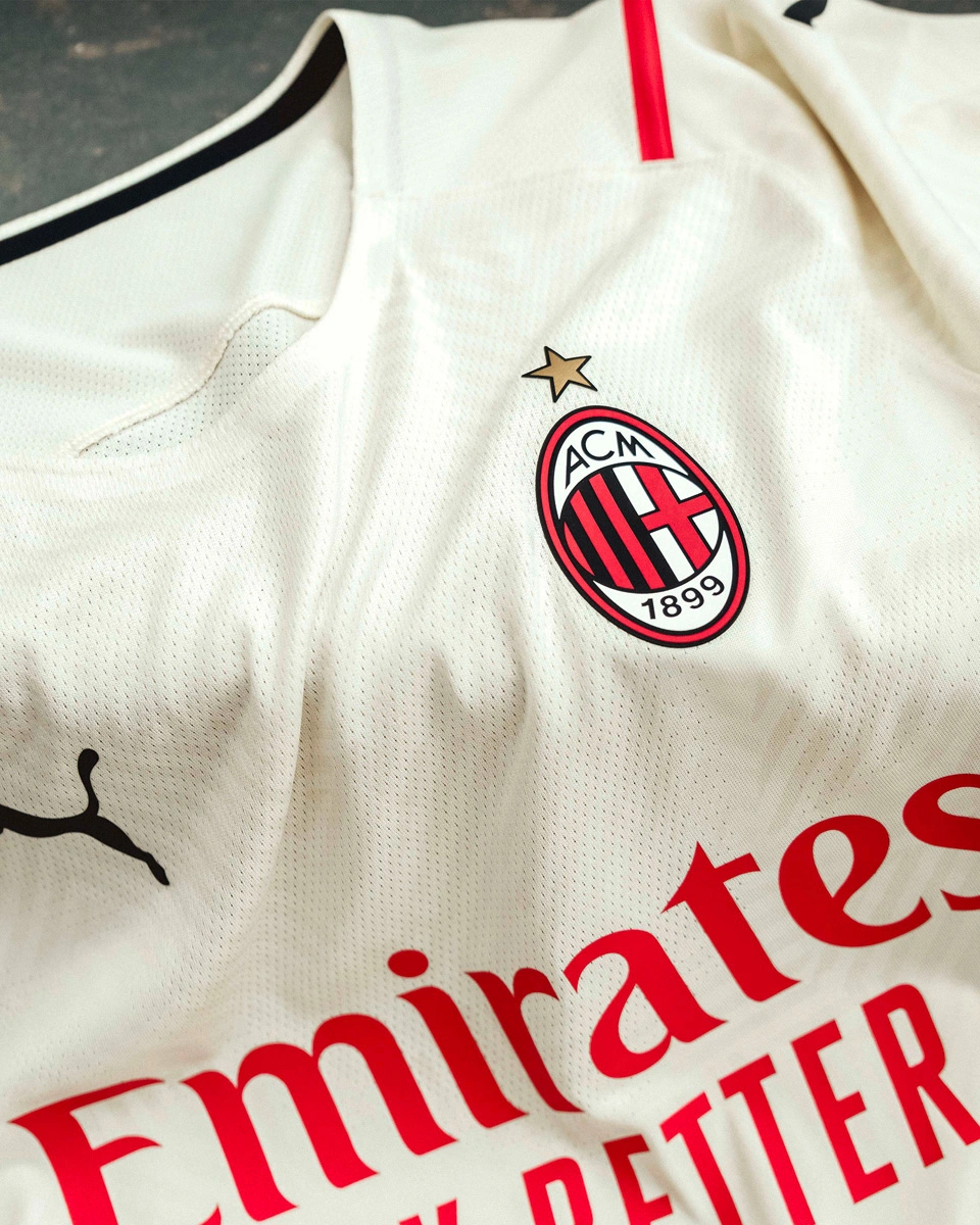 不断蚕食外 不断蚕食外